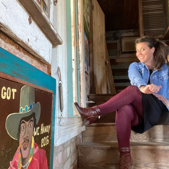 Meet your Posher, Tiffany - Picture 5 of 8